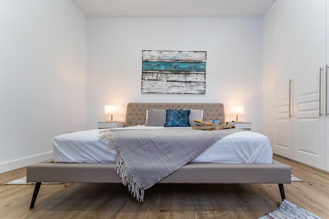 Exclusive Luxury Apartment In Central Madryt Zewnętrze zdjęcie