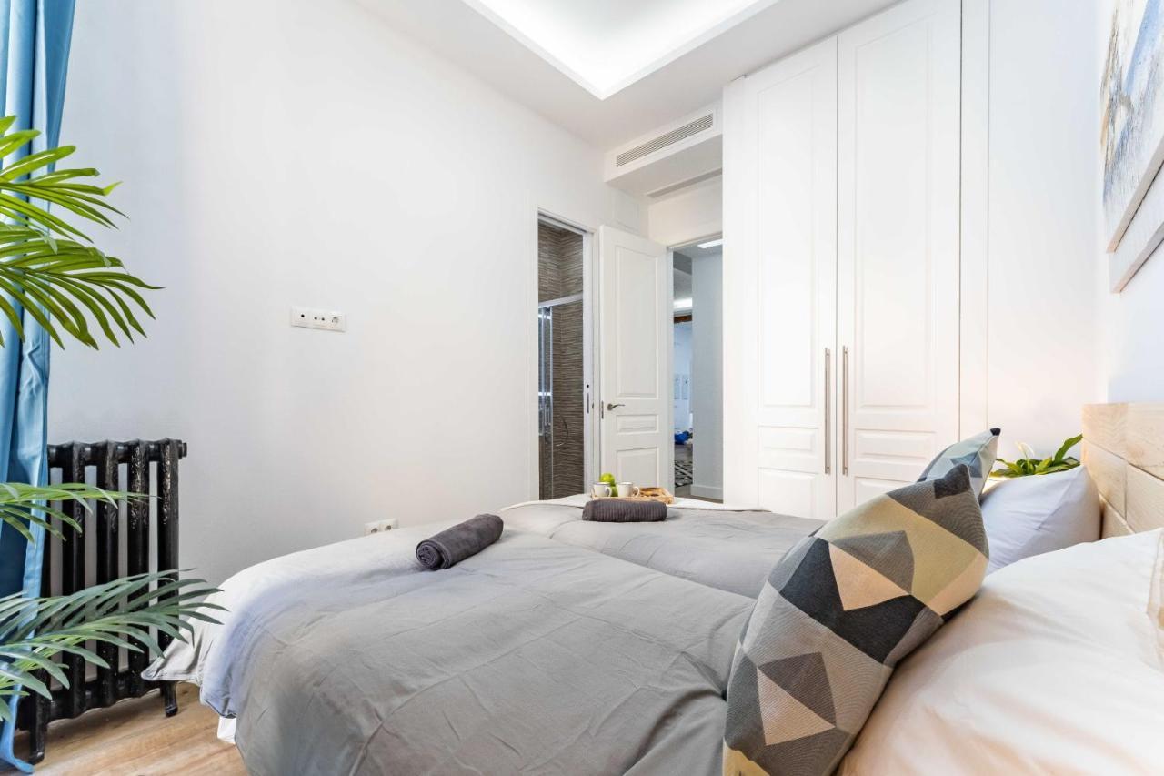 Exclusive Luxury Apartment In Central Madryt Zewnętrze zdjęcie